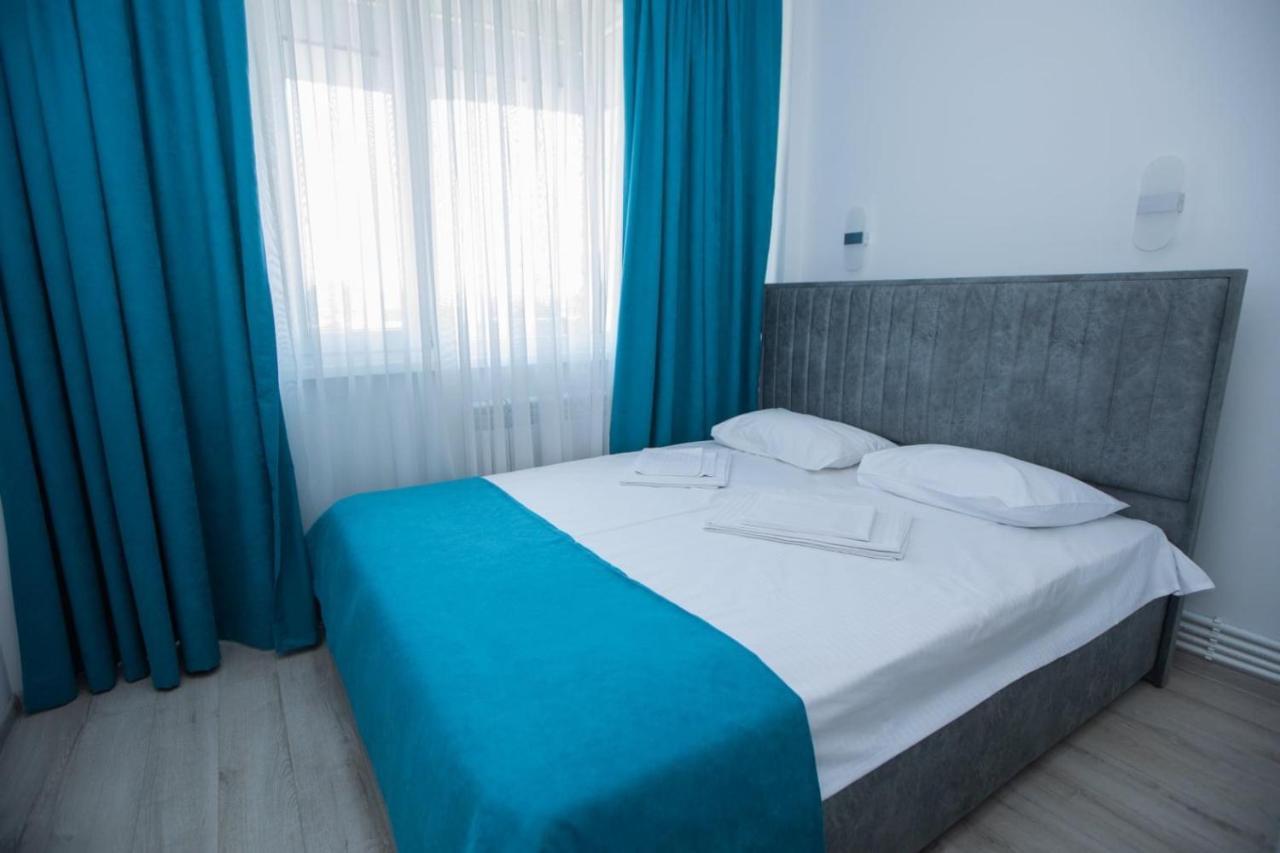 Yereone Hotel Apartment Ereván Exterior foto